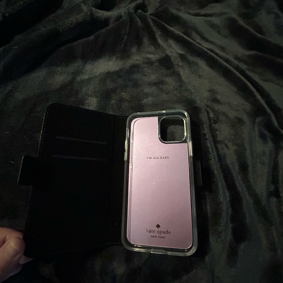 Kate Spade iPhone 11 Pro folio case - Picture 4 of 6